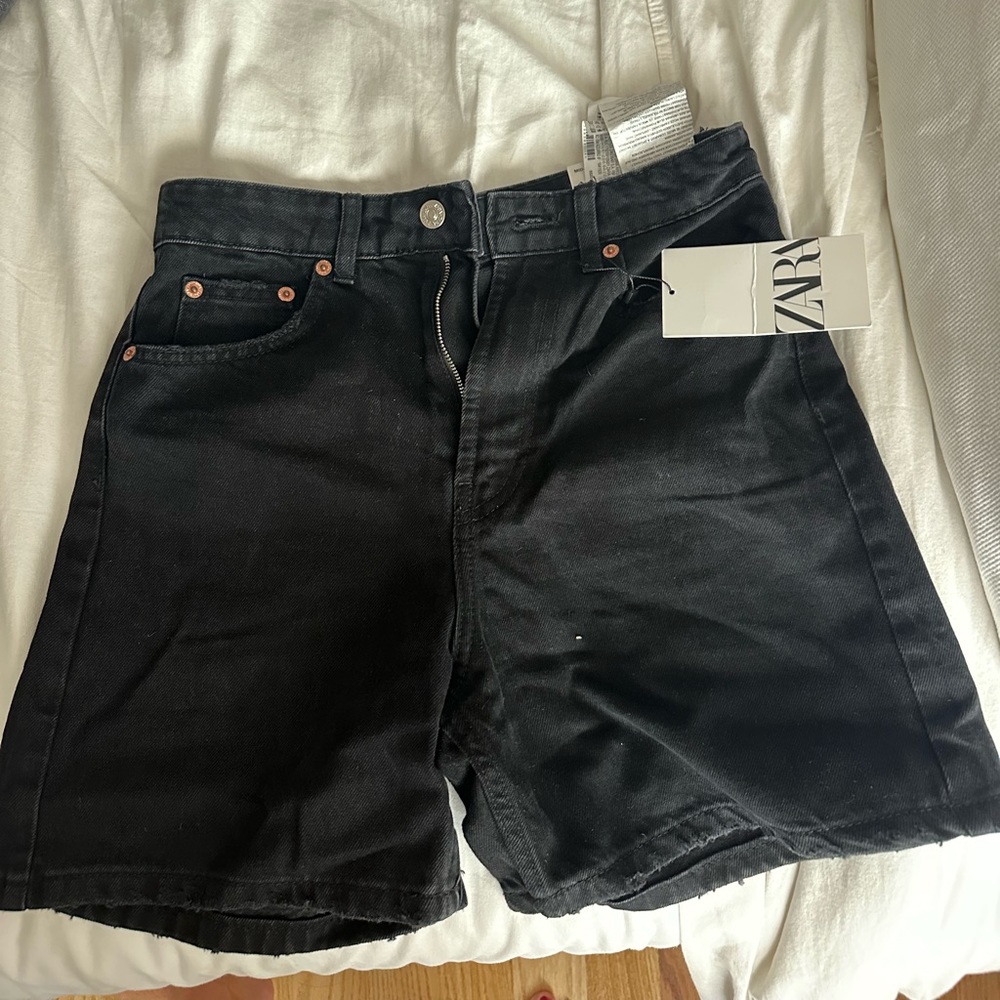 Mid length shorts